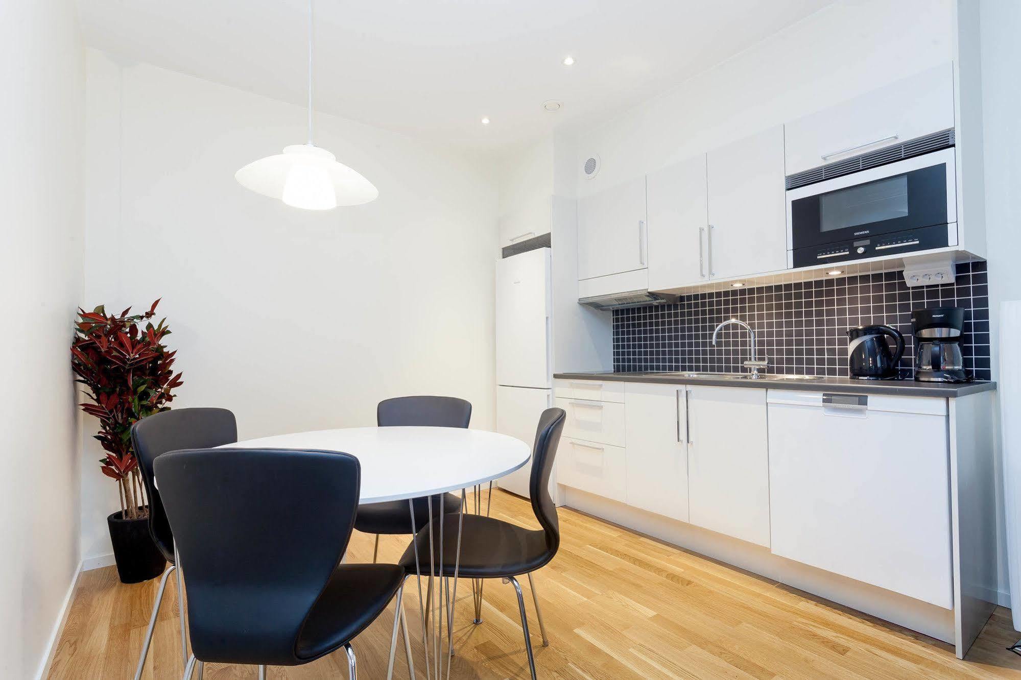 Apartdirect Solna Extérieur photo